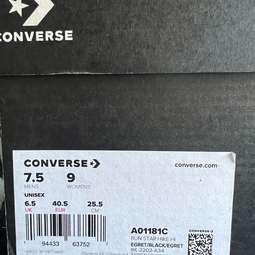 Brand New Unisex Converse Run Star Hike Hi - Polka Dot - Picture 4 of 4